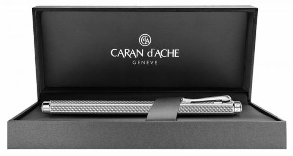 Шариковая ручка CARANDACHE Ecridor Cubrik PP (890.377) латунь палладиевое покрытие